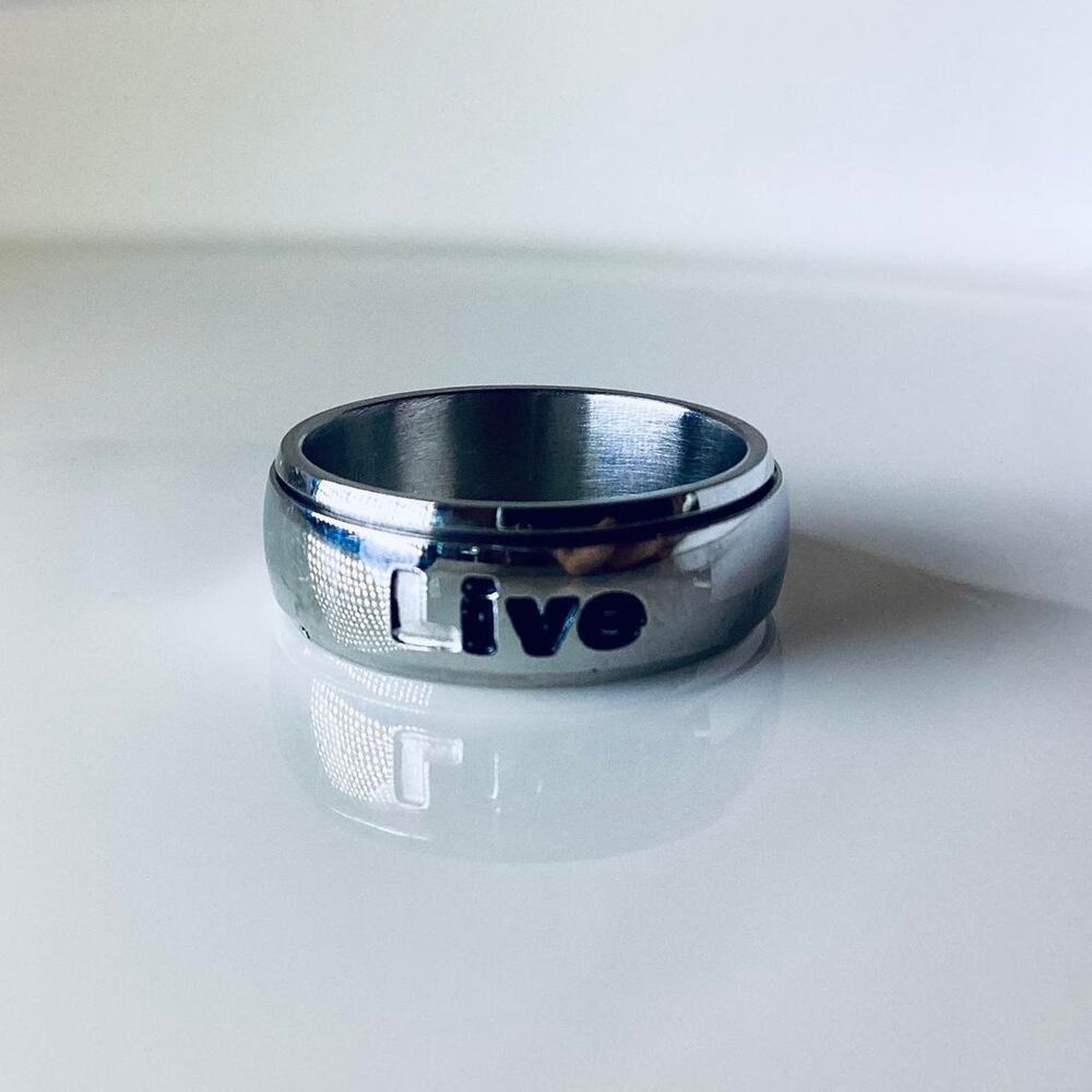 Silver Tone LIVE LOVE LAUGH Spinner Ring